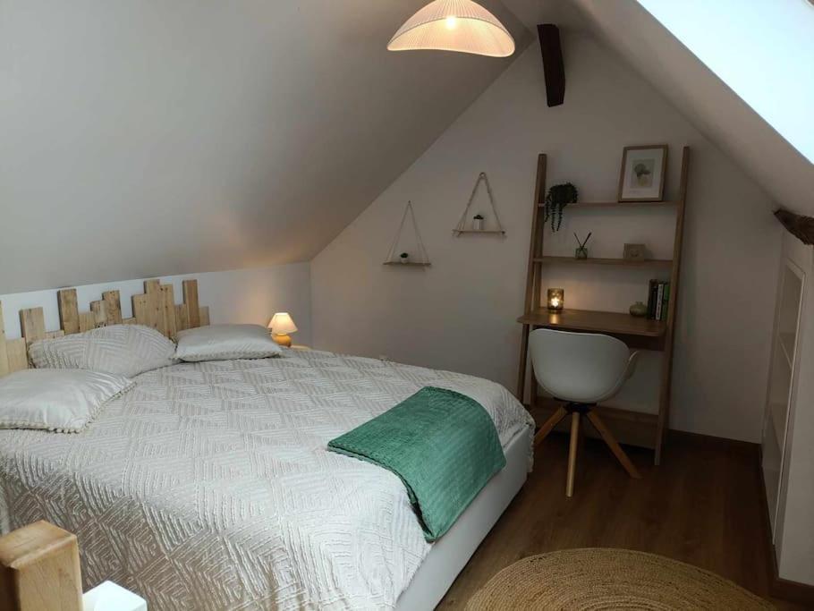 La Petite Falaise, Maison Avec Cour Dreux Centre Bagian luar foto